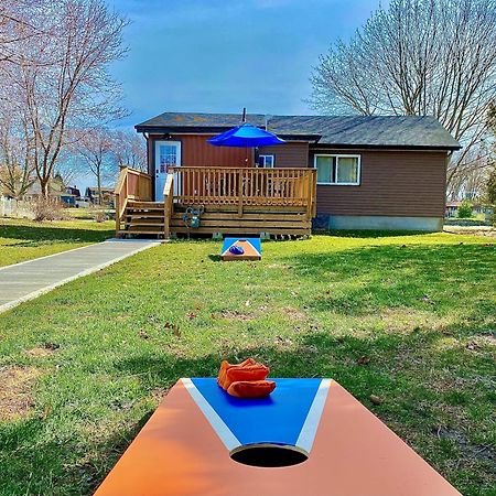 Creekside Cottage - Kayak, Sup, Fishing, Game Room, Steps To The Beach Kingsville Eksteriør bilde