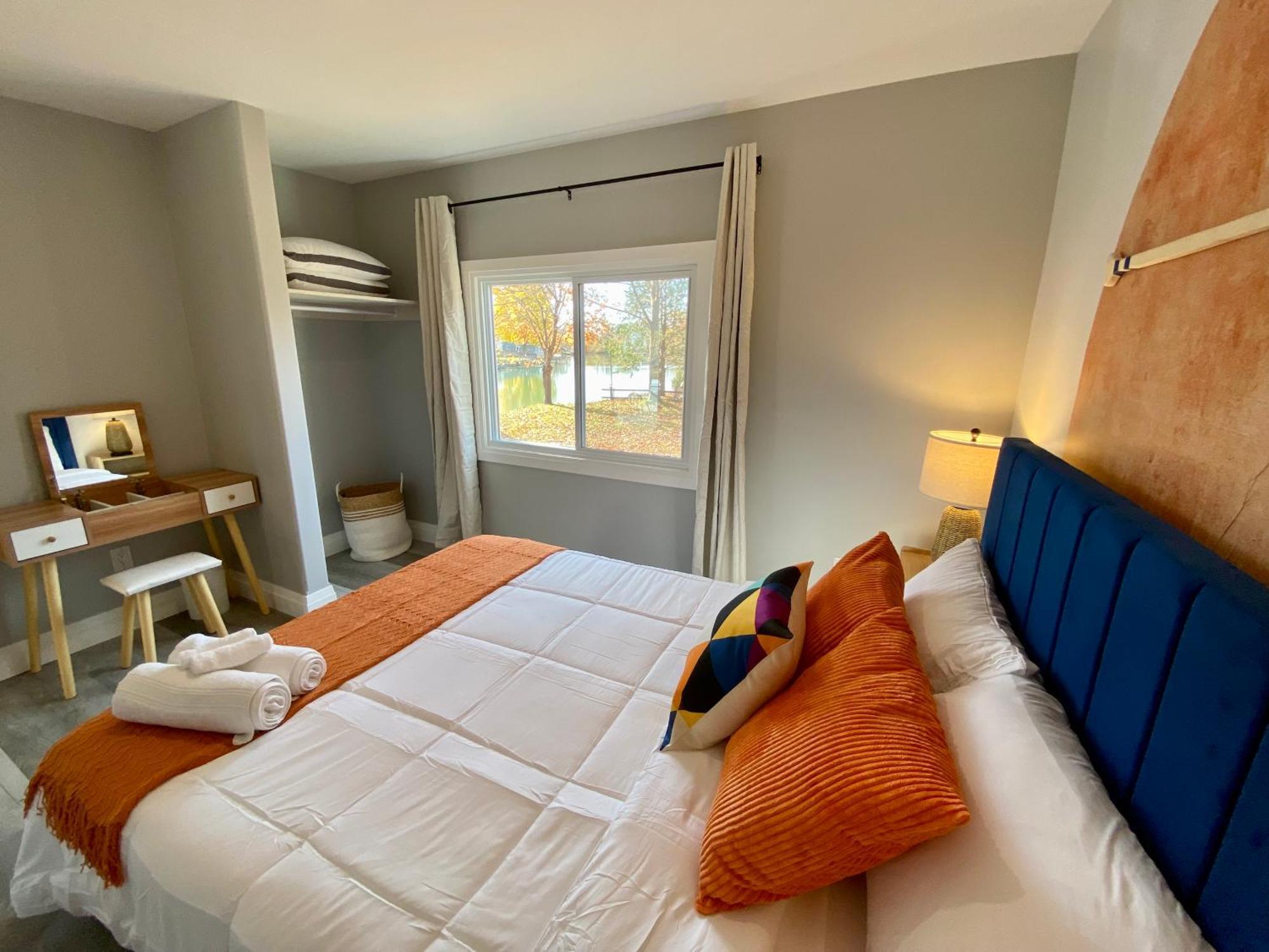 Creekside Cottage - Kayak, Sup, Fishing, Game Room, Steps To The Beach Kingsville Eksteriør bilde