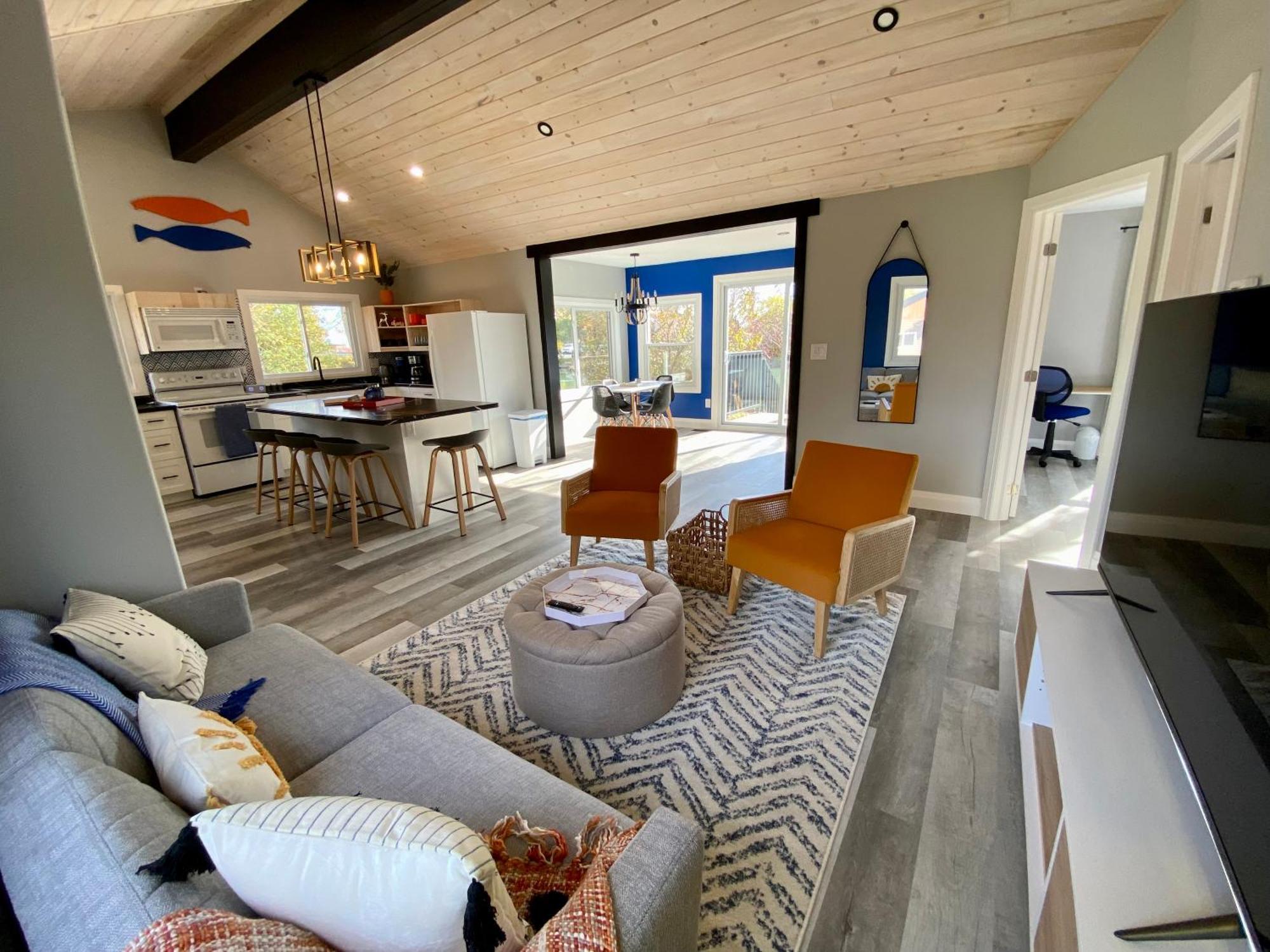 Creekside Cottage - Kayak, Sup, Fishing, Game Room, Steps To The Beach Kingsville Eksteriør bilde